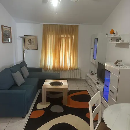 Lorena Apartment Pula