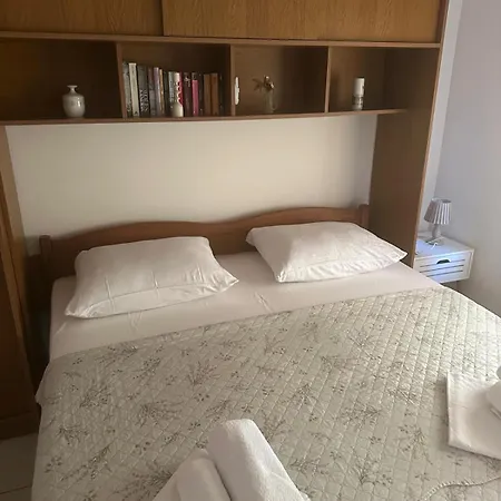 Apartament Lorena *